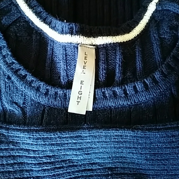 Wool Cable Knit Sweaters Sz L 3 colors Like New - Picture 5 of 8